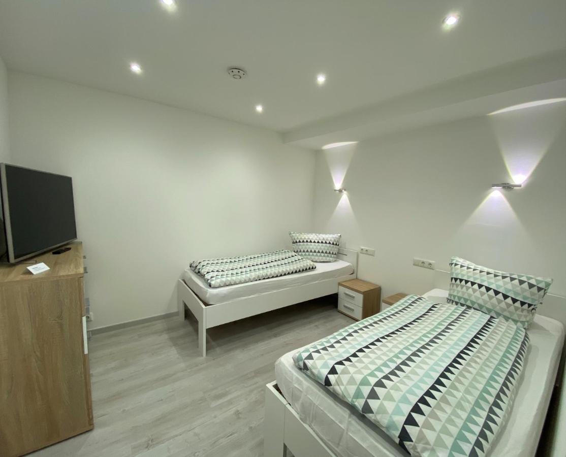 Ferienwohnung H&M Immobilien Hettstedt Екстериор снимка